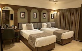 The International By Tunga